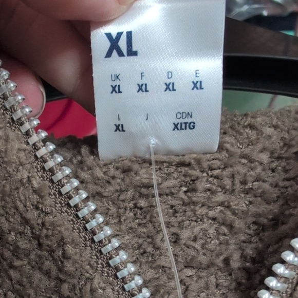 Reebok Brown Teddy Lounge Set - Picture 8 of 10